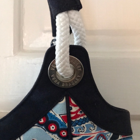 Vera Bradley bag from the Seaside collection - Picture 4 of 5